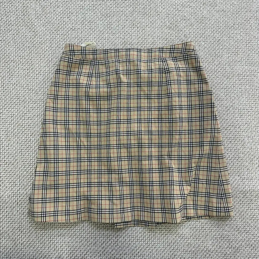 [BUNJANG] Burberry Nova Check Skirt / 실측확인 버버리 노바체크 스커트 0420D