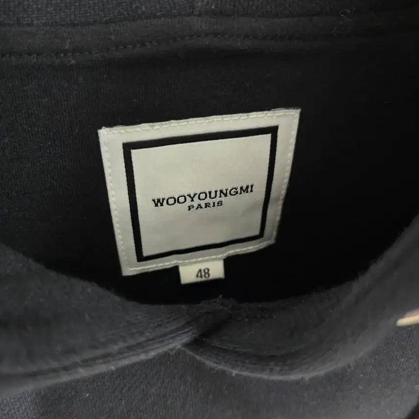 [BUNJANG] Wooyoungmi Crown Back Logo Hoodie Black / 우영미 크라운 백로고 후드 티셔츠 48사이즈 100 블랙 판매