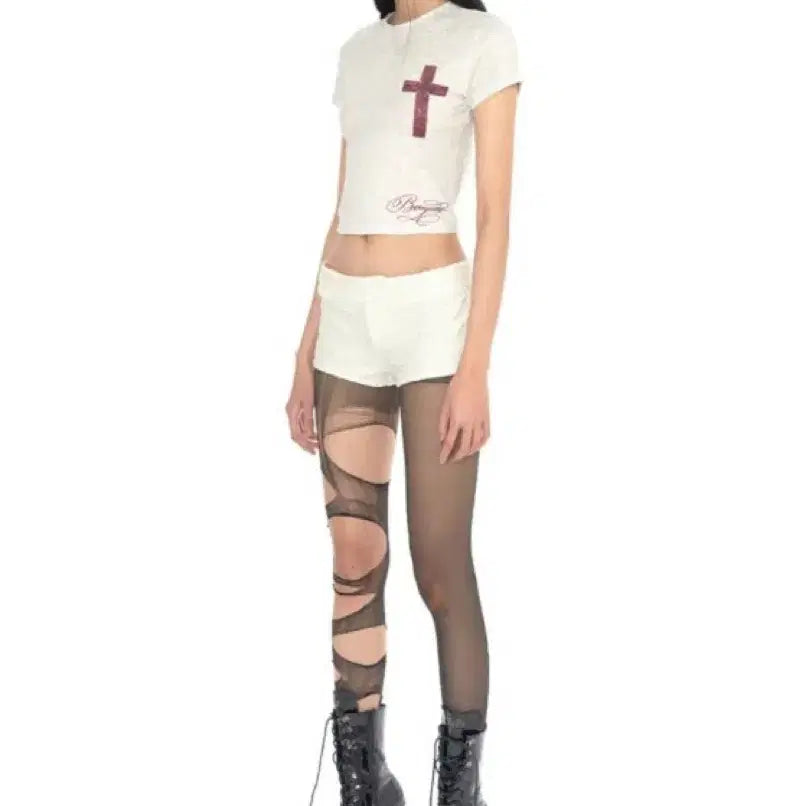 [BUNJANG] Bonne Women Graphic Open Back Slit Top Ivory / 본네 우먼 그래픽 오픈 백 슬릿 탑 아이보리
