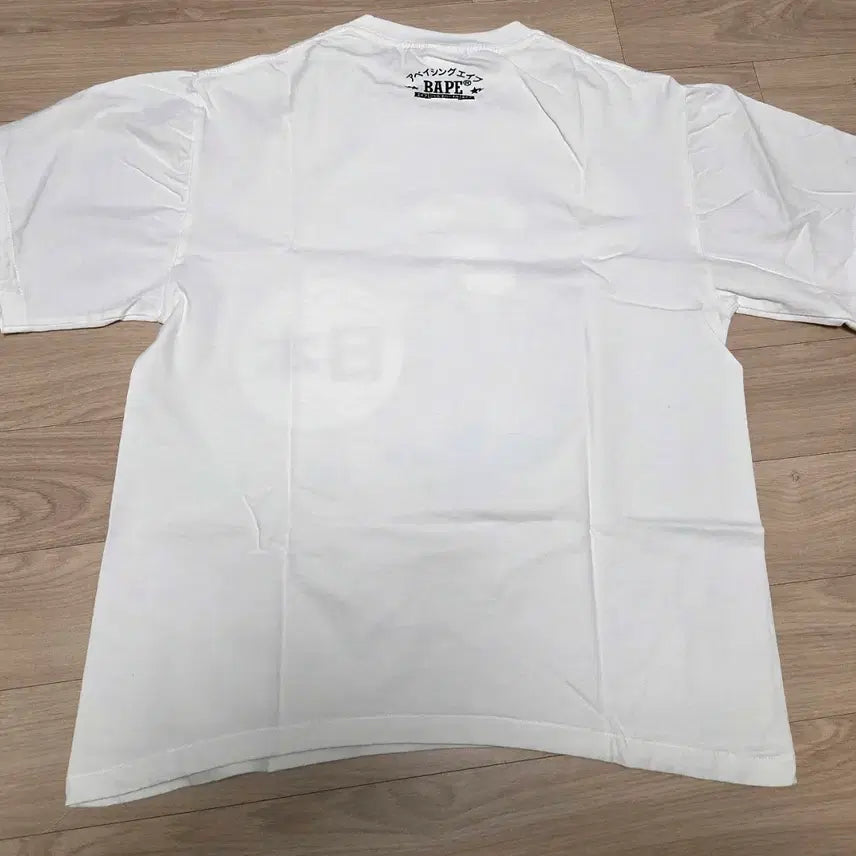 [SOLD OUT] 베이프 반팔티 L