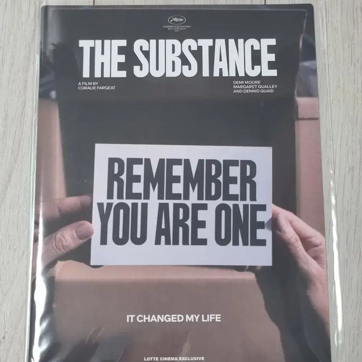 [BUNJANG] Substance Lenticular Art Card / 서브스턴스 렌티큘러 아트카드