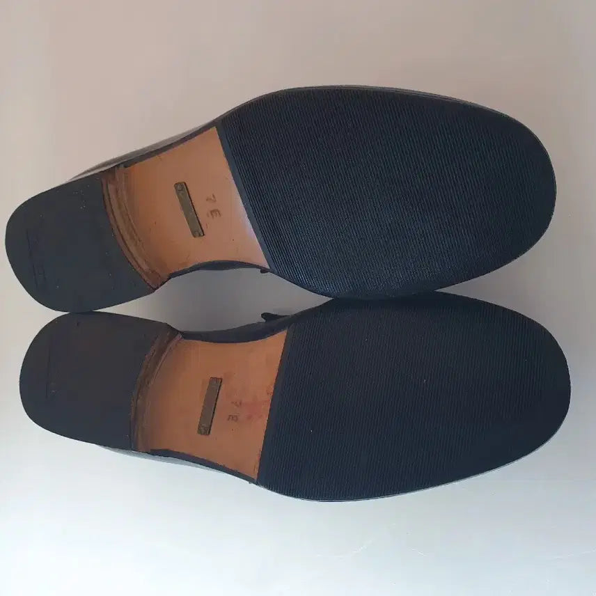 [SOLD OUT] 남255-260구찌로퍼