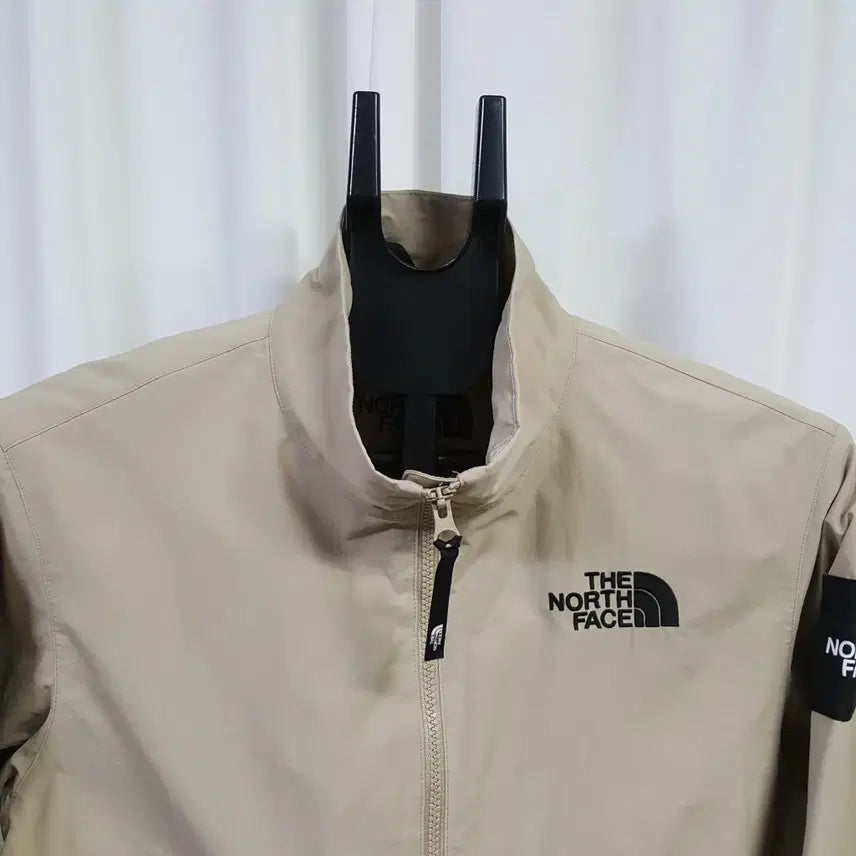 [SOLD OUT] 노스페이스 여성 바람막이 90추천 오일장
