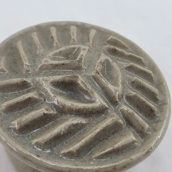 [BUNJANG] Celadon Porcelain Tteoksal (Rice Cake Stamp) / 도자기 떡살