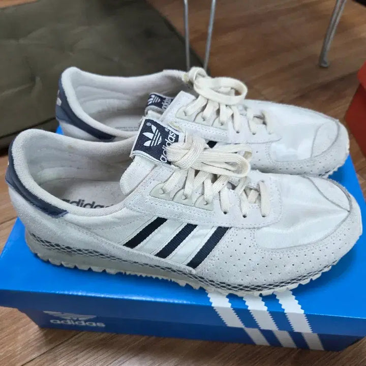 [SOLD OUT] 아디다스 og 스니커즈 265