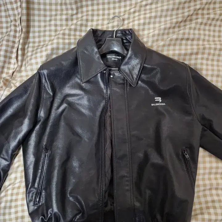 [SOLD OUT] BALENCIAGA 스타일 가죽 자켓