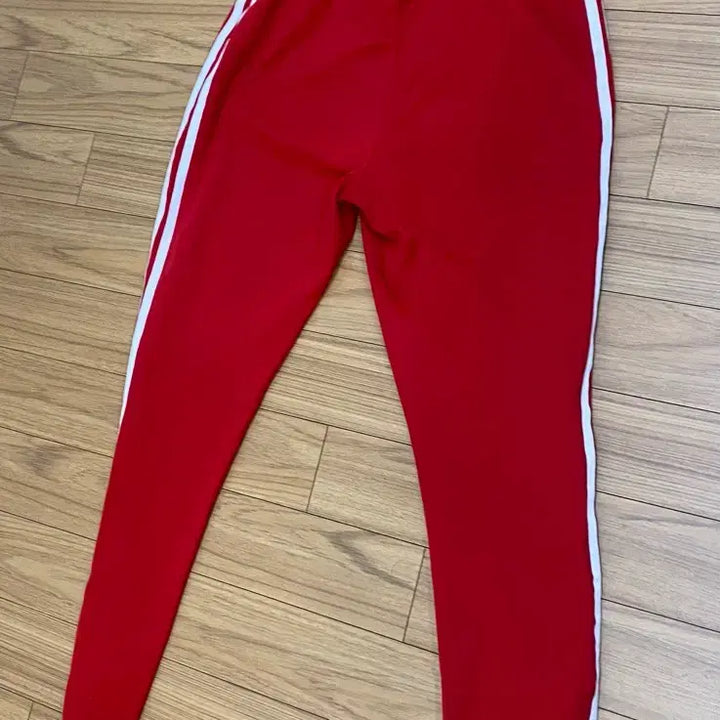 [BUNJANG] Adidas Three-Stripe Red Track Pants (L) / 아디다스 삼선 레드 트랙팬츠 L사이즈