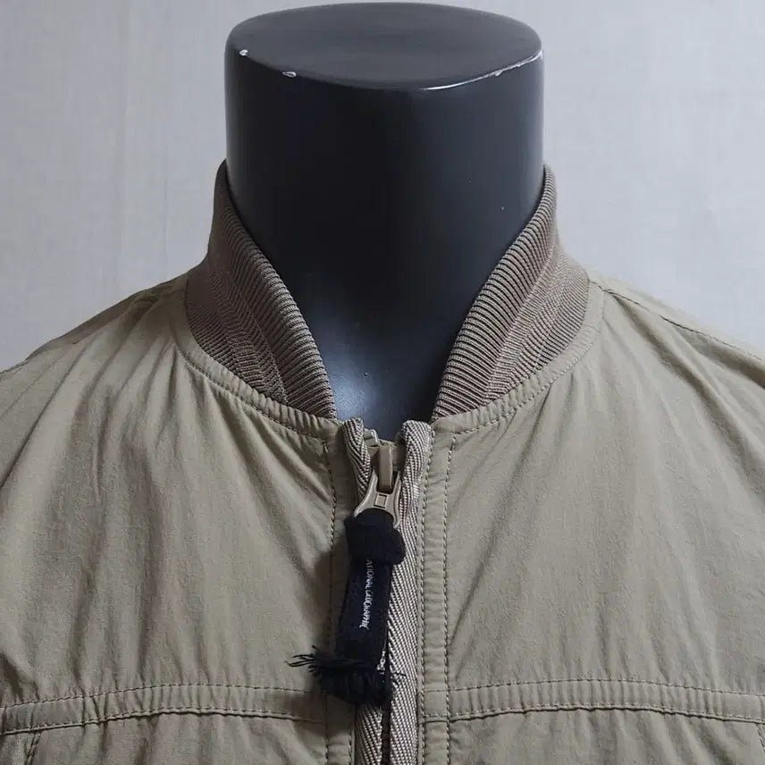 [SOLD OUT] 내셔널지오그래픽 항공점퍼