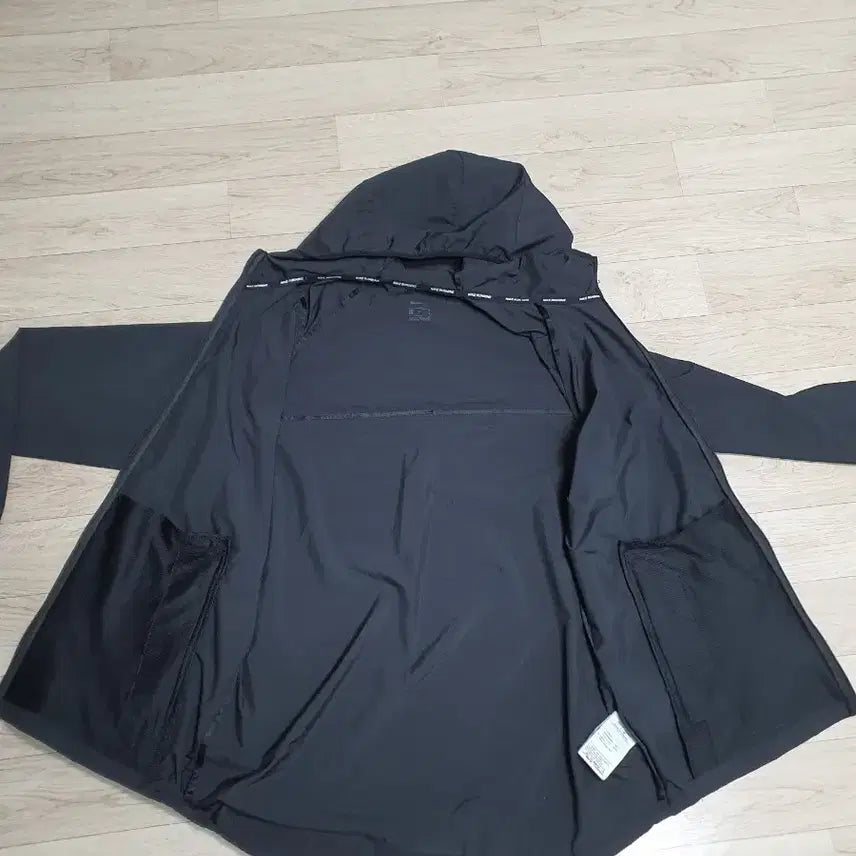 [BUNJANG] Nike Lightweight Windbreaker Hooded Jacket Men&