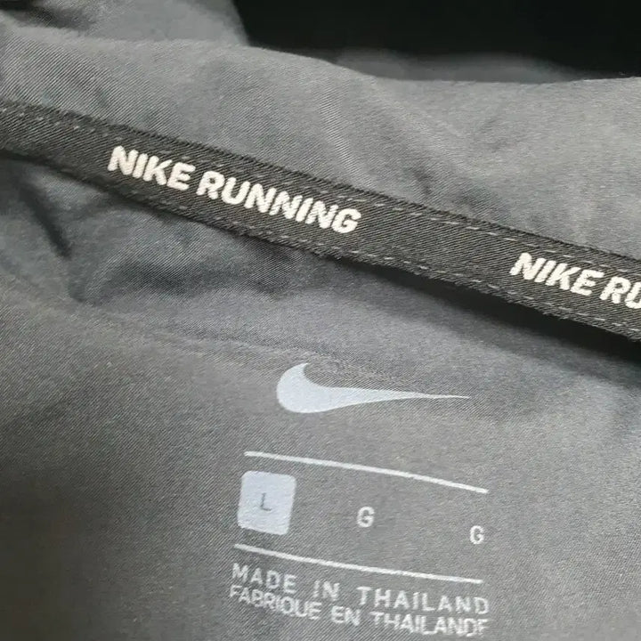 [BUNJANG] Nike Lightweight Windbreaker Hooded Jacket Men&