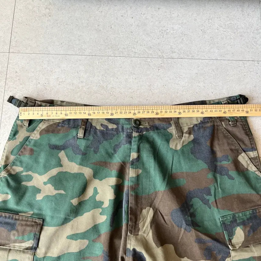 [BUNJANG] Terror Woodland Camo Cargo Shorts / 빈티지 00s Terror 카모 카고 쇼츠