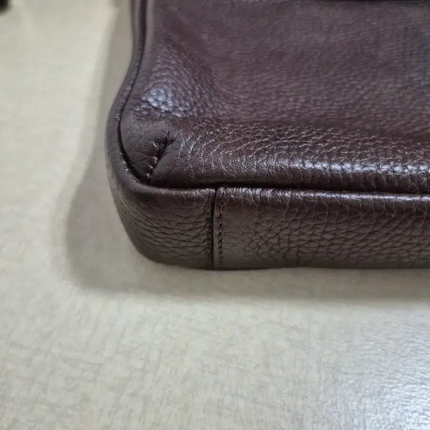 [SOLD OUT] 닥스 가죽 크로스백 브라운