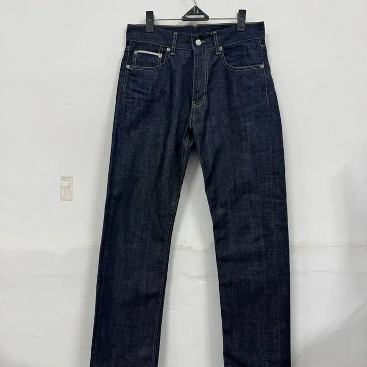 [BUNJANG] Uniform Bridge Selvedge Denim Pants / (S)유니폼브릿지 셀비지 데님팬츠