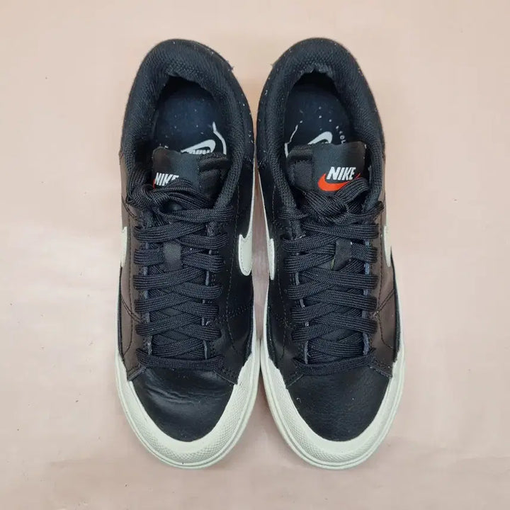 [BUNJANG] Nike Court Legacy Lift Sneakers 225 / 나이키 코트 레거시 리프트 운동화 225