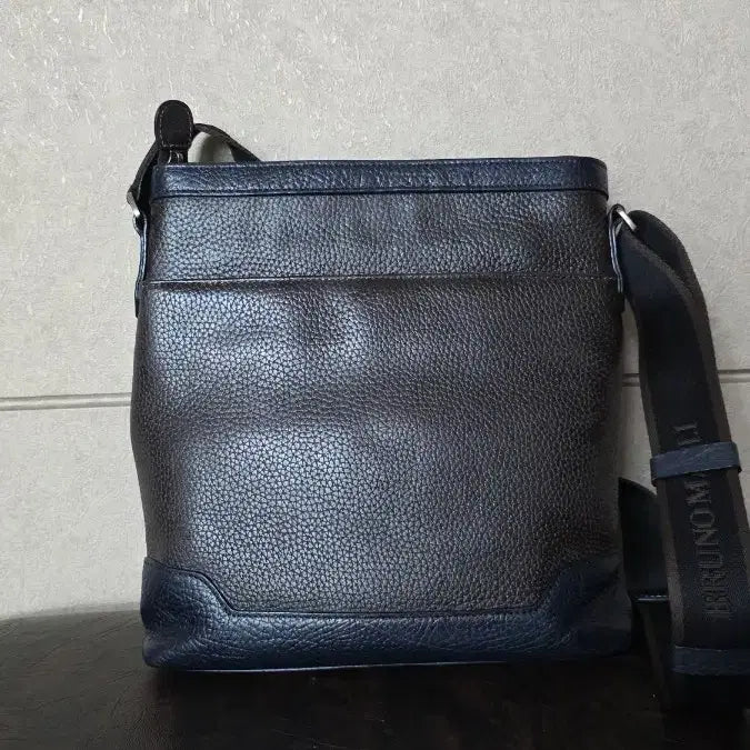 [BUNJANG] Bruno Magli Men&