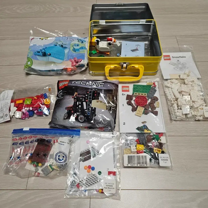 [BUNJANG] Lego Technic Parts Bundle with Tin Case / 레고 테크닉 외 부품 모음 + 틴케이스
