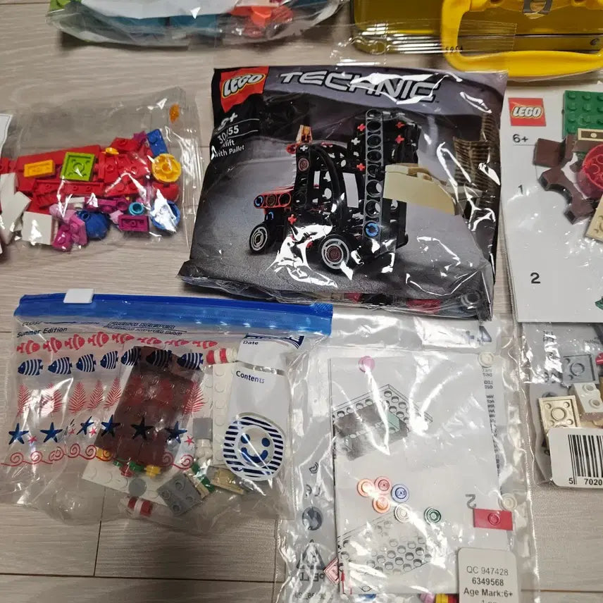 [BUNJANG] Lego Technic Parts Bundle with Tin Case / 레고 테크닉 외 부품 모음 + 틴케이스