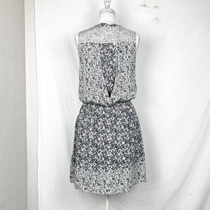 [SOLD OUT] 써스데이 아일랜드/민소매 원피스 쉬폰 여S 55/라덴