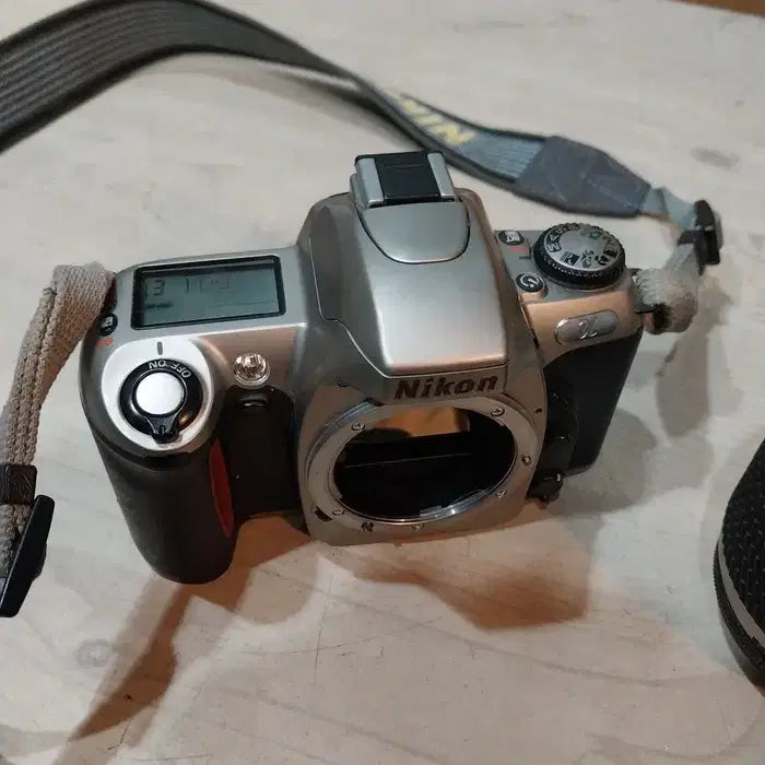 [BUNJANG] Nikon U / F65 35mm Film SLR Camera / 중고 니콘 U / F65 35mm Film SLR 카메라/필독!