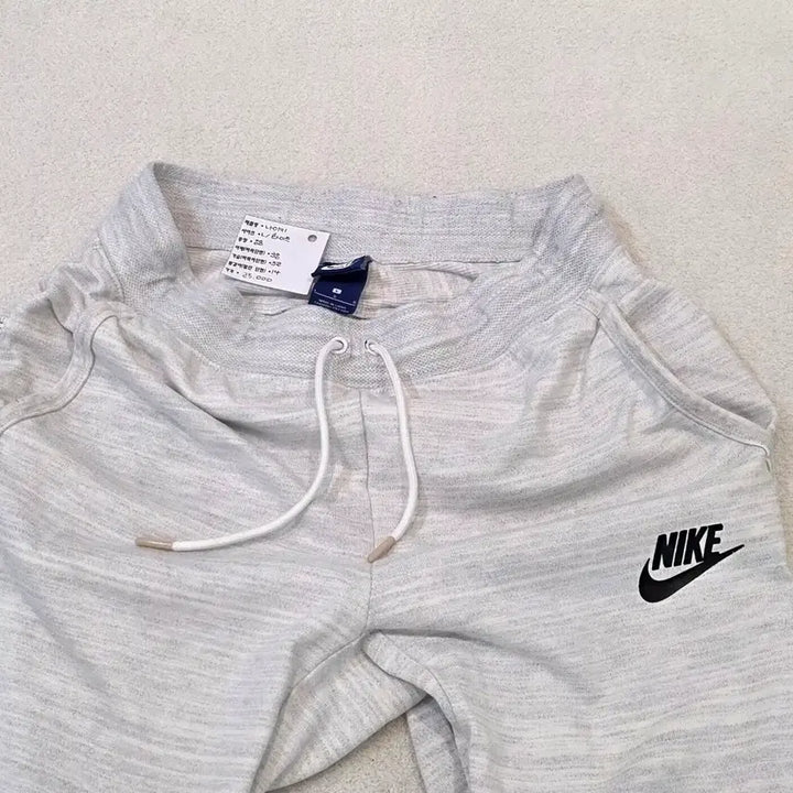 [BUNJANG] Nike White Track Pants / 나이키 츄리닝바지