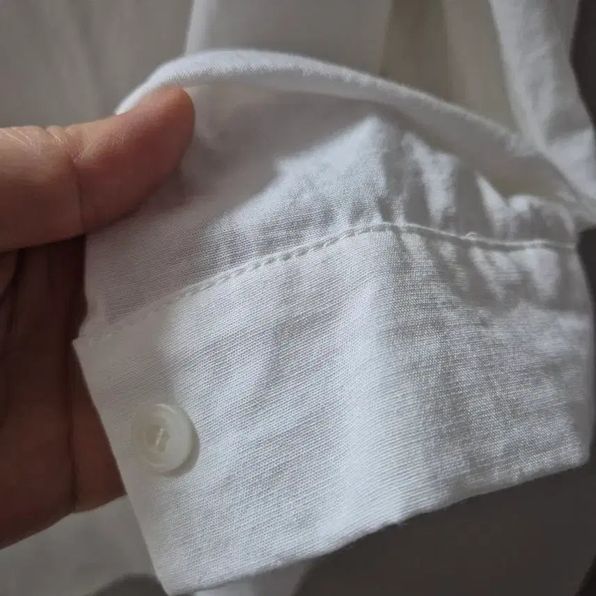 [BUNJANG] NANING9 Lace Detail Blouse White / NANING9 넥 레이스 블라우스 화이트