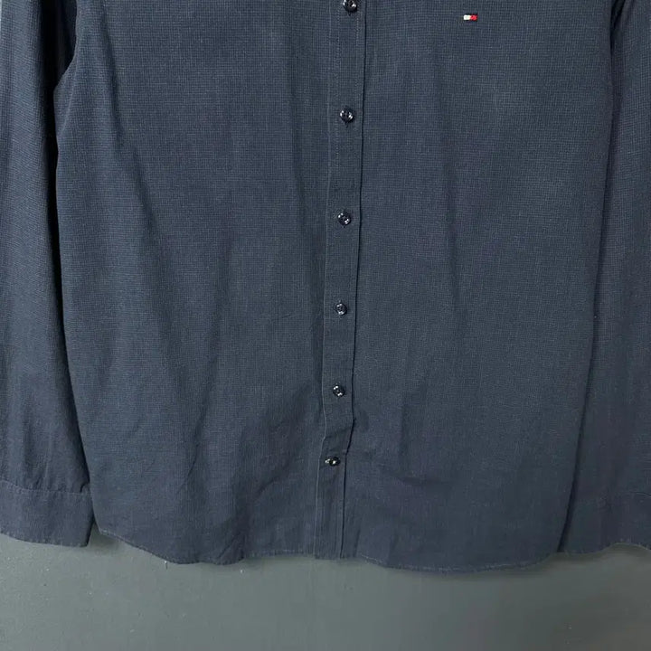 [BUNJANG] Tommy Hilfiger Navy Logo Shirt / L 타미힐피거 로고 네이비 셔츠 남방