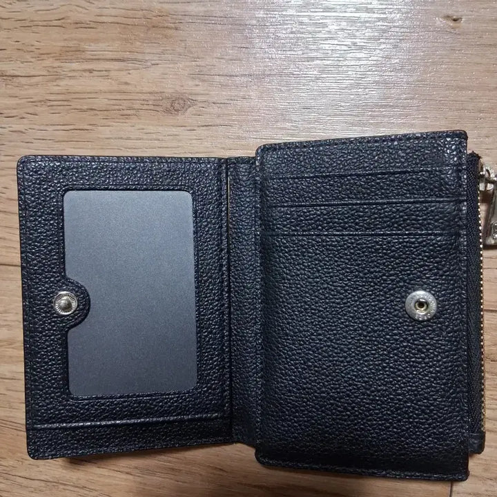 [SOLD OUT] 루이까또즈 지갑 블랙