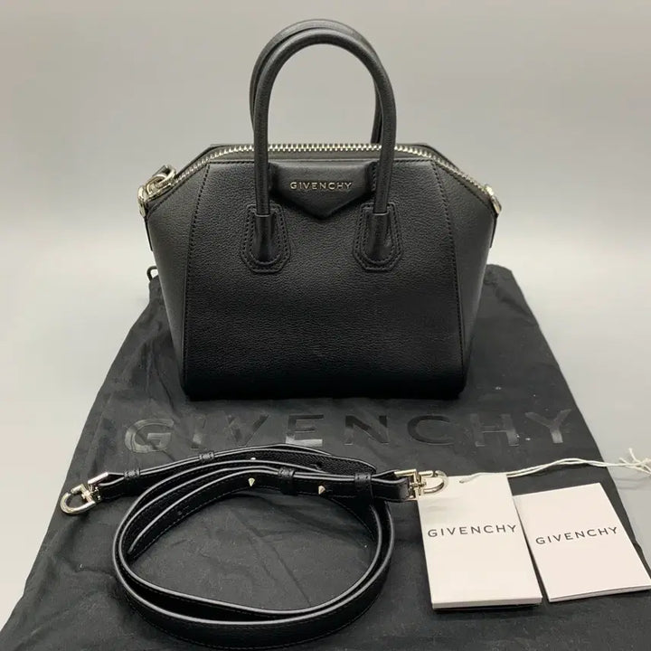 [BUNJANG] Givenchy Antigona Mini 2way Tote Bag Black / 267001260 지방시 안티고나 미니 2way 토트백 블랙