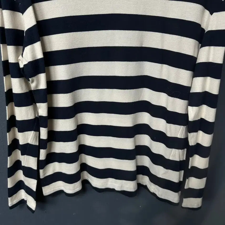 [SOLD OUT] XL 자라 스트라이프 긴팔 티셔츠