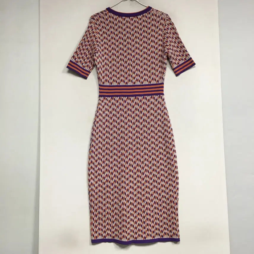 [BUNJANG] GCUT Knit Midi Dress / GCUT 지컷 반팔 니트 원피스 55