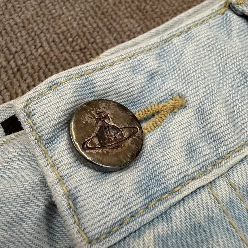 [SOLD OUT] Vivienne Westwood 비비안 웨스트우드 우먼스 와이드 데님