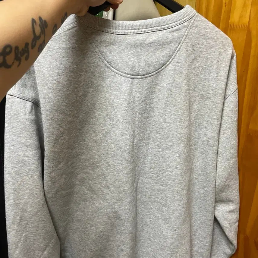 [SOLD OUT] 챔피온 맨투맨 XL