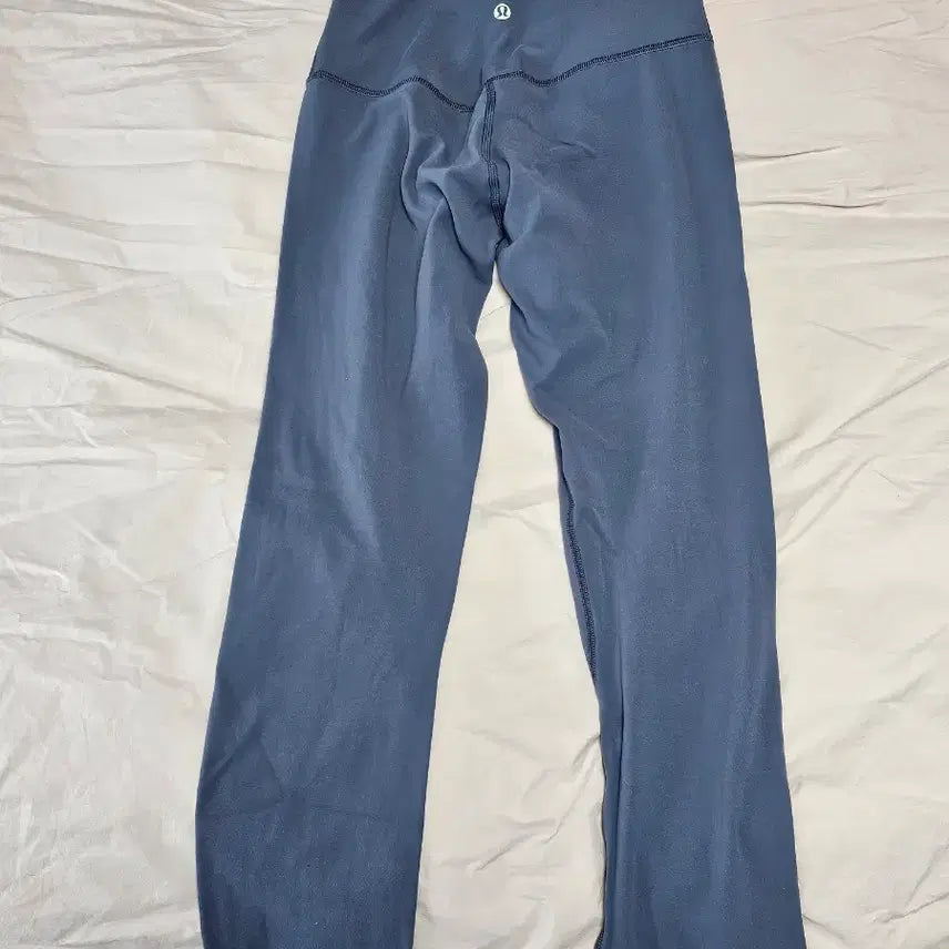 [BUNJANG] Lululemon Align Leggings 25-inch Blue 4-size / 룰루레몬 얼라인 레깅스 25인치 블루 색상 4사이즈