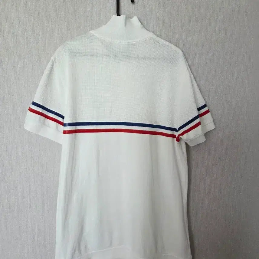 [SOLD OUT] 라코스테 화이트 반팔 카라티 트리밍 포인트