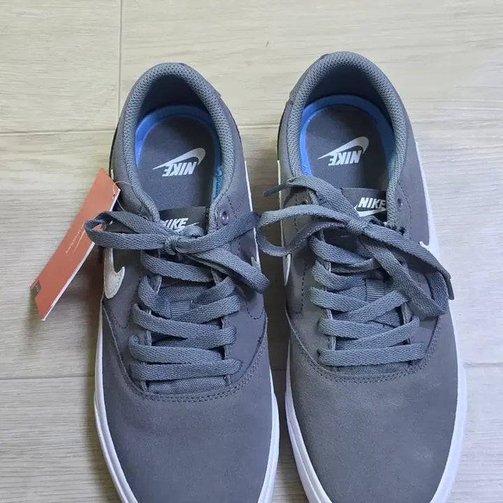 [BUNJANG] Nike Skate Sneakers Gray 260mm / 나이키  스케이드 스니커즈 그레이 260사이즈. 새상품