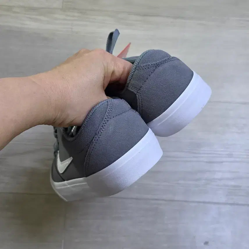 [BUNJANG] Nike Skate Sneakers Gray 260mm / 나이키  스케이드 스니커즈 그레이 260사이즈. 새상품