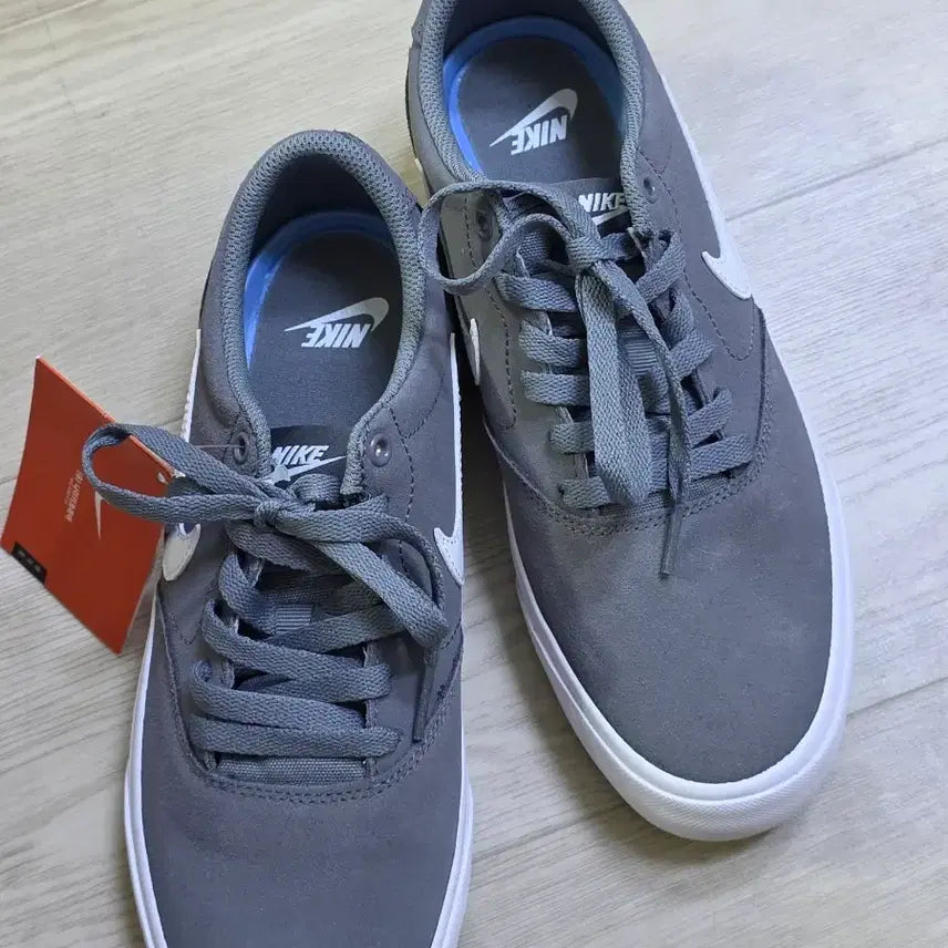 [BUNJANG] Nike Skate Sneakers Gray 260mm / 나이키  스케이드 스니커즈 그레이 260사이즈. 새상품