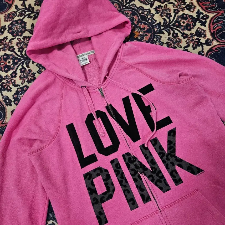 [SOLD OUT] Victoria&