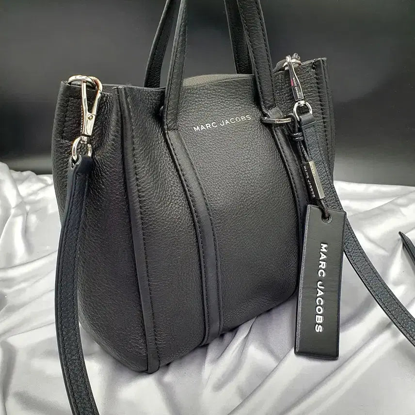 [BUNJANG] 마크제이콥스 사각 가죽 토트백 크로스백 중고 가방 은피아노 / 마크제이콥스 사각 가죽 토트백 크로스백 중고 가방 은피아노
