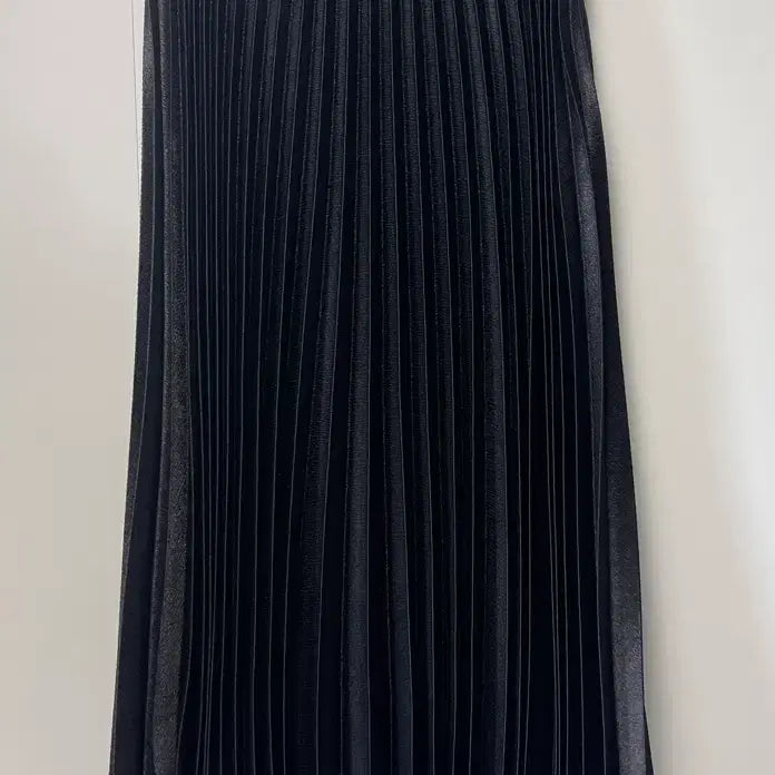 [BUNJANG] ZARA WOMAN 블랙 플리츠 스커트 S / ZARA WOMAN 블랙 플리츠 스커트 S