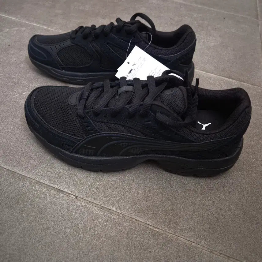 [BUNJANG] Puma Black Sneakers 235 / (택있는새상품)푸마 검정색 운동화235