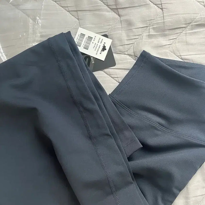 [BUNJANG] Xexymix Ash Navy Leggings (Size S) / 젝시믹스 에쉬네이비 S 레깅스
