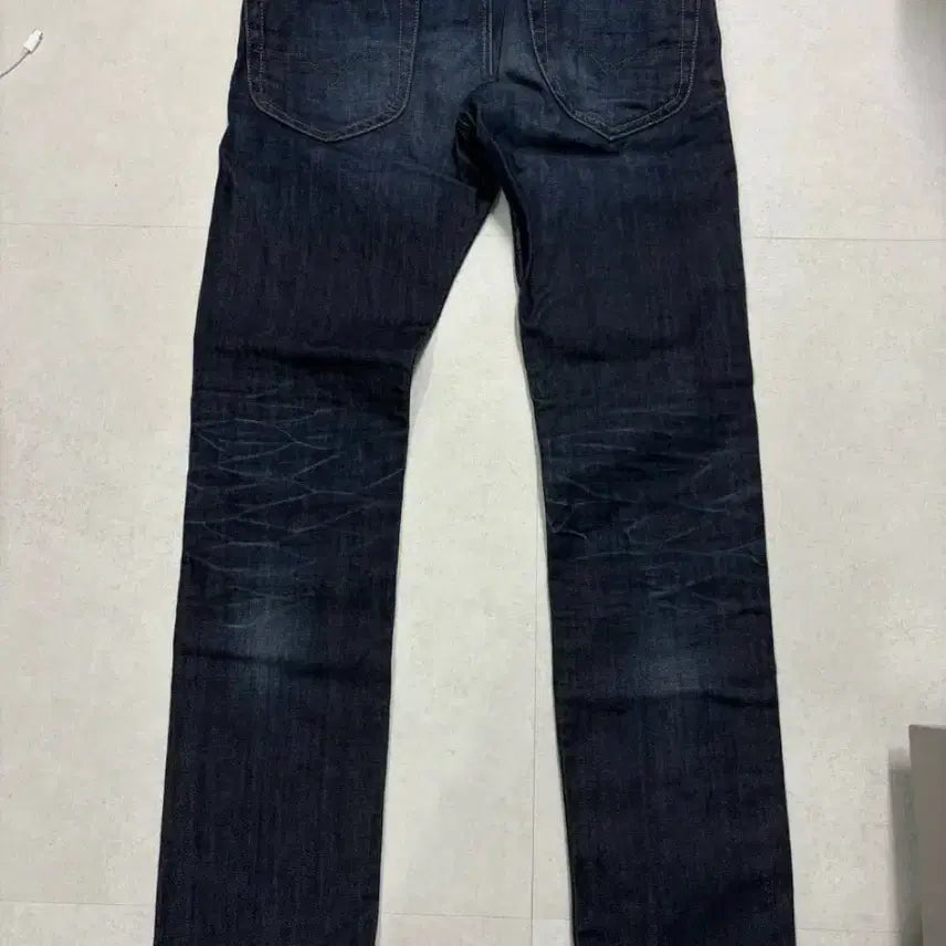 [BUNJANG] Diesel Raw Denim Straight Fit Jeans / 디젤 바지