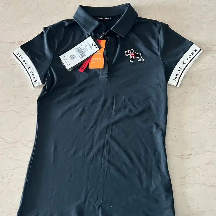 [BUNJANG] Heal Creek Black Short Sleeve Polo T-Shirt / Heal Creek 블랙 반팔 카라 티셔츠