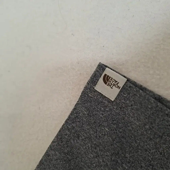 [SOLD OUT] [여성] 노스페이스 요세미티 반팔 티셔츠 회색