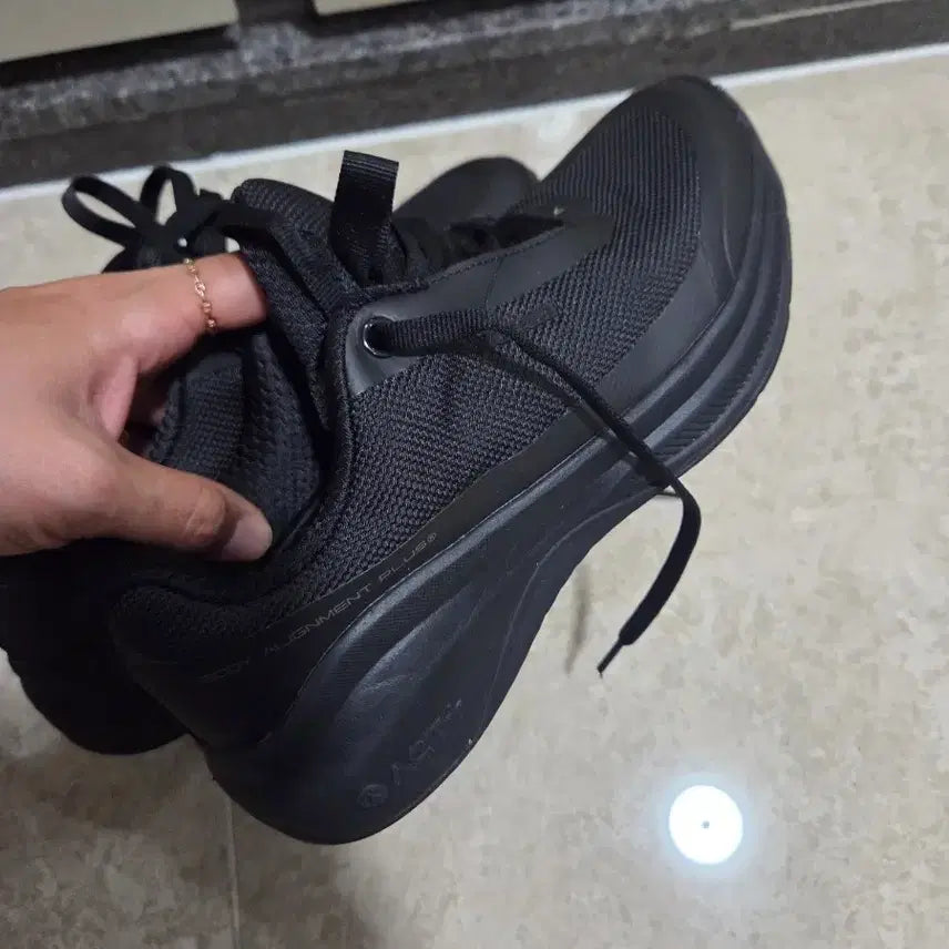 [BUNJANG] Actplus Sneakers Size 230 / 엑트플러스 운동화 230
