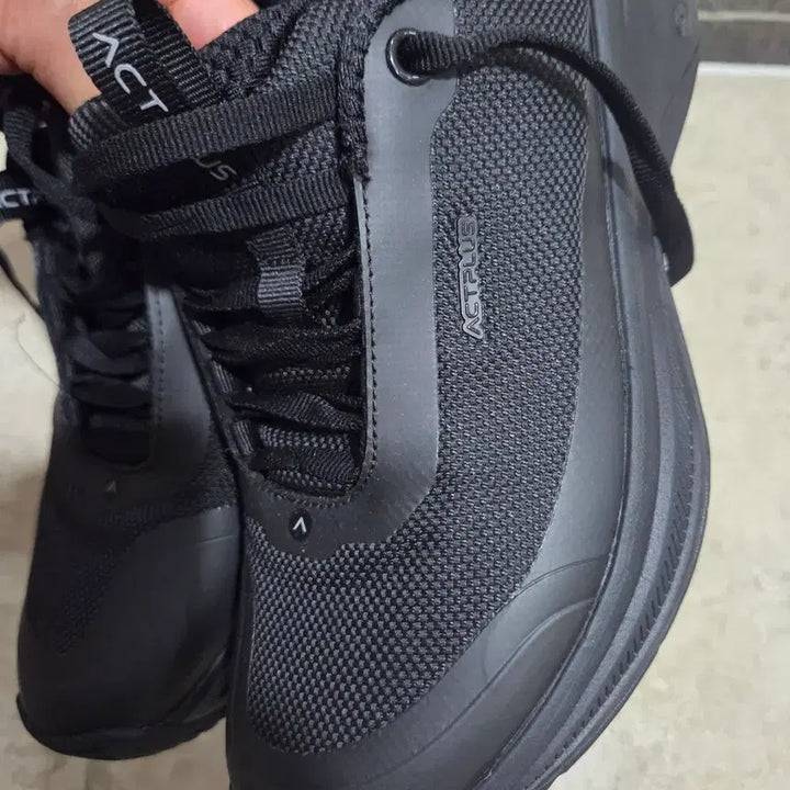 [BUNJANG] Actplus Sneakers Size 230 / 엑트플러스 운동화 230