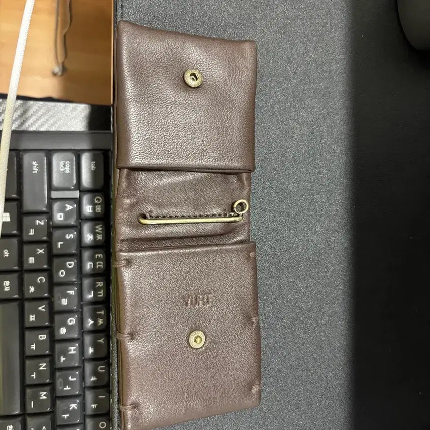 [BUNJANG] YURT Handmade Lambskin Card Wallet / YURT 수제 양가죽 카드 지갑(새상품