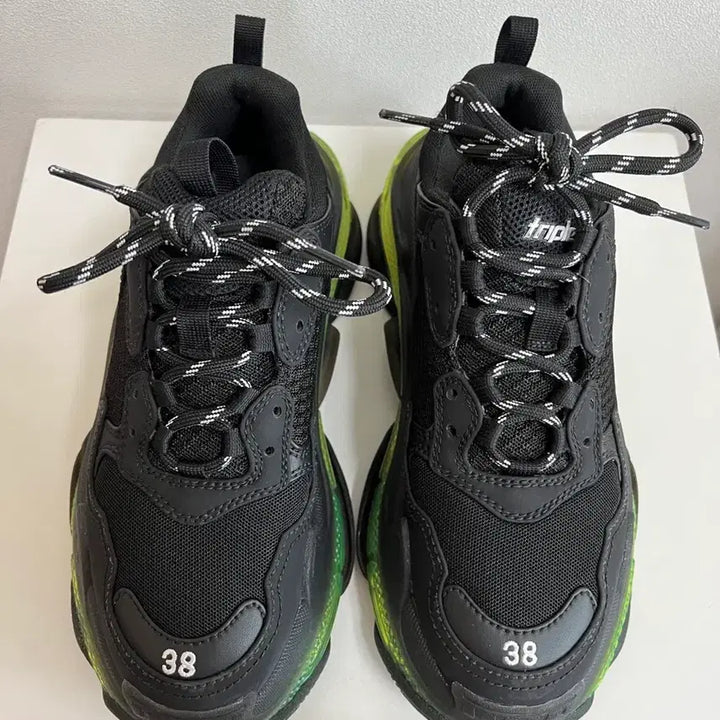 [BUNJANG] Balenciaga Sneakers Size 38 / 발렌시아가 스니커즈38사이즈