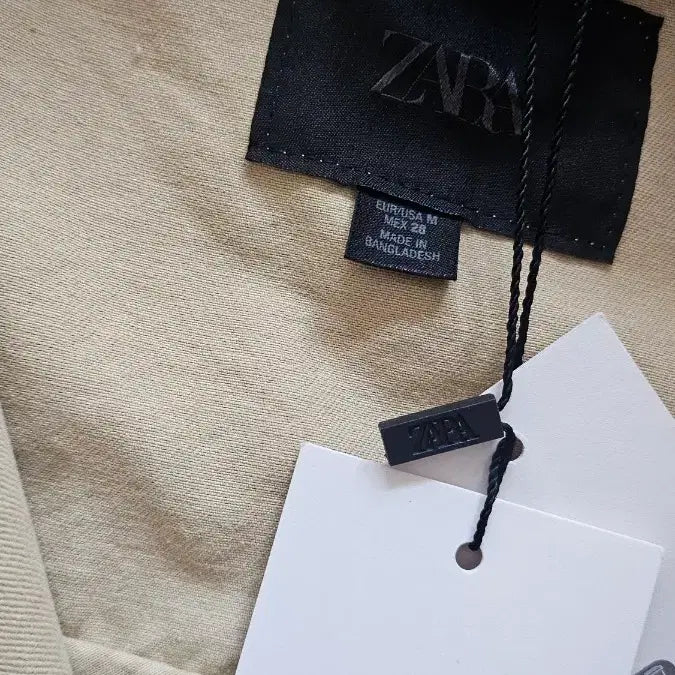 [BUNJANG] Zara Yellow Beige Double Short Trench Jacket / 자라 옐로우베이지 더블숏 트렌치자켓